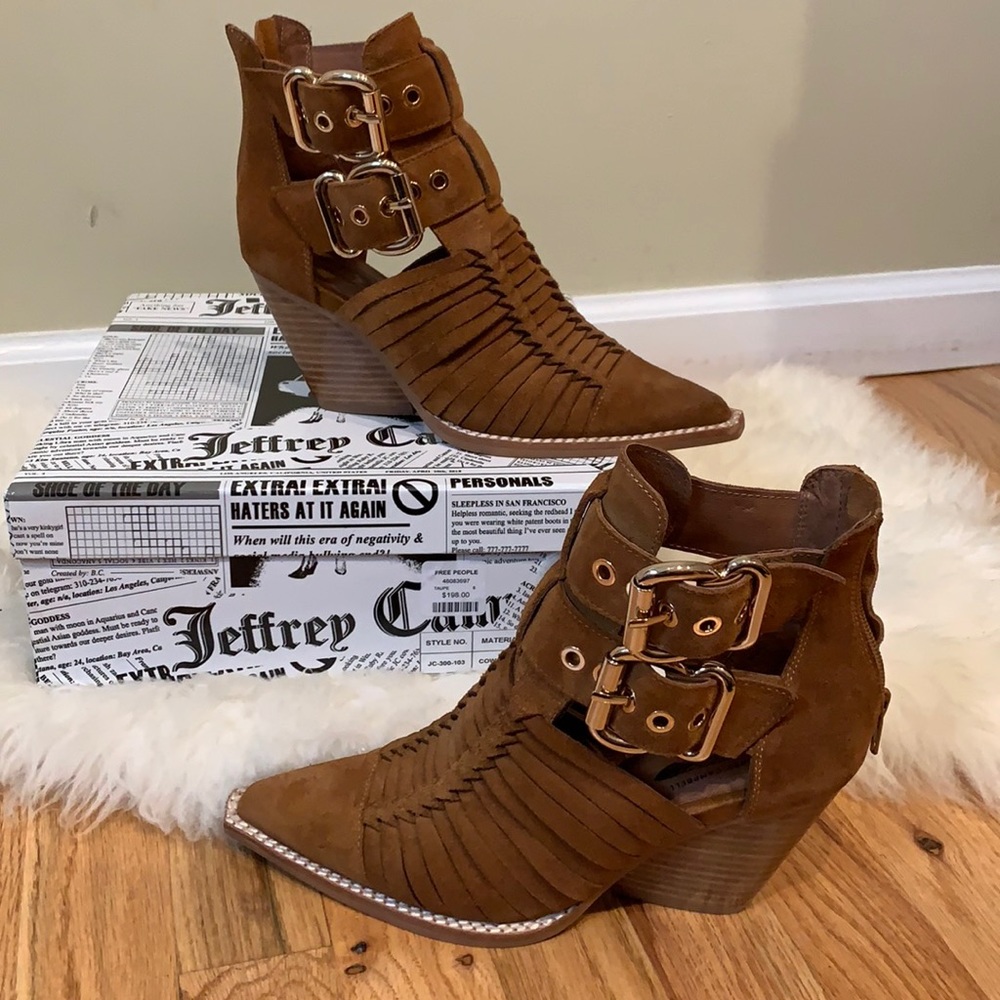 Jeffrey Campbell western booties!